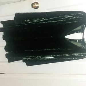 Long Sleeve Green Velvet Dress